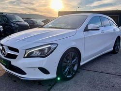 Weiß Gebraucht 2018 Mercedes CLA180 Shooting Brake Kombi | 18.600 € (Guter Preis)