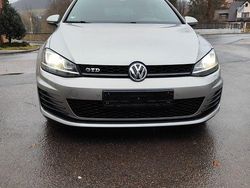 Grau Gebraucht 2017 VW Golf VII GTD Kombi | 15.000 € (Guter Preis)