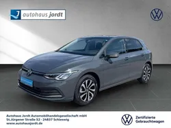 Grau Gebraucht 2021 VW Golf VIII Active Limousine | 24.530 € (Fairer Preis)