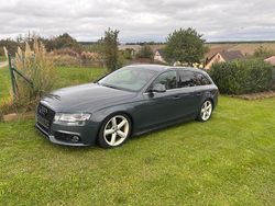Grau Gebraucht 2008 Audi A4 S-Line Kombi | 12.500 €