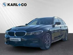 Schwarz Gebraucht 2021 BMW 318 Sport Line Kombi | 22.588 € (Fairer Preis)