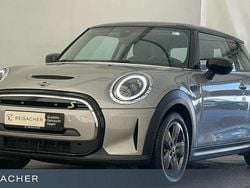 Silber Gebraucht 2023 Mini Cooper Coupé Essential Coupé | 18.990 € (Etwas zu teuer)