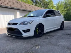 Weiß Gebraucht 2008 Ford Focus ST Limousine | 10.150 € (Teuer)