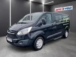 Schwarz Gebraucht 2016 Ford Tourneo Van / Kleinbus | 24.990 € (Fairer Preis)