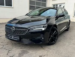 Schwarz Gebraucht 2023 Opel Insignia Ultimate Kombi | 21.490 € (Fairer Preis)