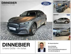 Grau (metallic) Gebraucht 2021 Ford Mustang Mach-E SUV | 34.589 € (Guter Preis)
