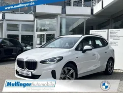 Weiß Gebraucht 2023 BMW 225 Limousine | 30.900 € (Fairer Preis)