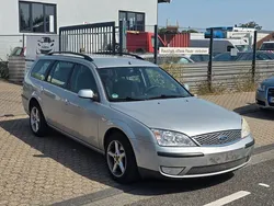 Silber Gebraucht 2005 Ford Mondeo Ghia Kombi | 999 € (Guter Preis)