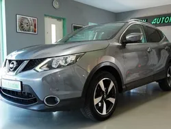 Grau Gebraucht 2016 Nissan Qashqai 360º SUV | 14.990 € (Fairer Preis)