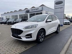 Arktisweißmetallic (metallic) Gebraucht 2022 Ford Kuga ST-Line X SUV | 25.990 € (Fairer Preis)