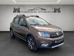 Braun Gebraucht 2018 Dacia Sandero Celebration SUV | 10.790 € (Etwas zu teuer)