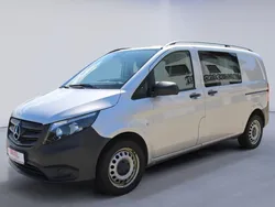 Brillantsilber Gebraucht 2021 Mercedes Vito Van / Kleinbus | 27.990 € (Superpreis)