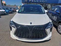 Weiß Gebraucht 2024 DFSK Forthing 4 Van / Kleinbus | 21.990 €