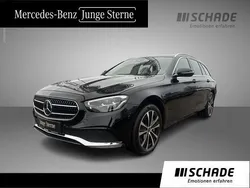 Schwarz Gebraucht 2022 Mercedes E300 Avantgarde Limousine | 34.750 € (Guter Preis)