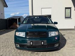 Grün Gebraucht 1999 Skoda Fabia Comfort Kleinwagen | 2.000 € (Etwas zu teuer)