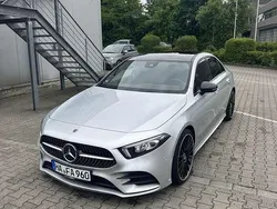 Silber Gebraucht 2022 Mercedes A200 AMG Limousine | 31.500 € (Etwas zu teuer)