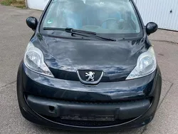 Schwarz Gebraucht 2008 Peugeot 107 Kleinwagen | 949 € (Guter Preis)