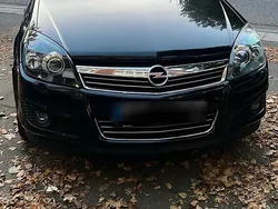 Schwarz Gebraucht 2008 Opel Astra Kombi | 3.500 € (Fairer Preis)