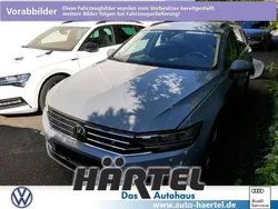 Mondsteingrau (grey), solid Gebraucht 2022 VW Passat Business Kombi | 21.700 € (Guter Preis)