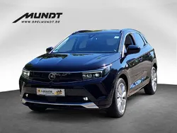 Lackierung schwarz perla nera/ Gebraucht 2024 Opel Grandland X Ultimate SUV | 27.290 € (Fairer Preis)