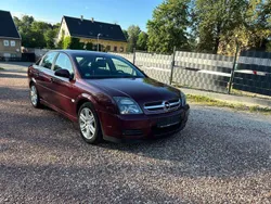 Rot Gebraucht 2003 Opel Astra GTC Limousine | 2.200 €