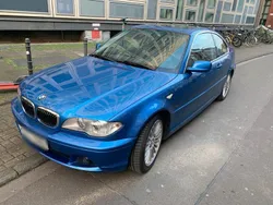 Blau Gebraucht 2004 BMW 330 Coupé | 9.800 €