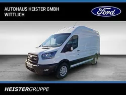 Weiß (frostweiß) Gebraucht 2024 Ford Transit Trend Limousine | 27.950 € (Guter Preis)