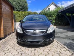 Schwarz Gebraucht 2007 Opel Corsa Kleinwagen | 3.200 € (Etwas zu teuer)