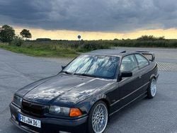 Schwarz Gebraucht 1996 BMW 323 Performance Coupé | 12.300 € (Etwas zu teuer)