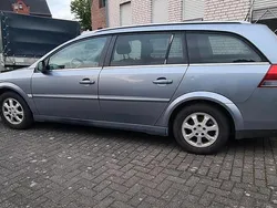 Grau Gebraucht 2007 Opel Vectra Kombi | 1.800 € (Fairer Preis)