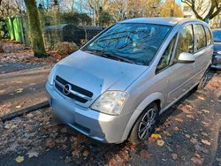 Silber Gebraucht 2005 Opel Meriva Van / Kleinbus | 950 € (Guter Preis)