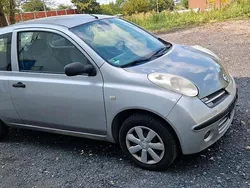 Silber Gebraucht 2007 Nissan Micra Kleinwagen | 1.000 €