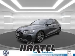 Gletscherweiss (white), metallic Neu 2025 Audi A3 Sportback S-Line Limousine | 39.000 € (Guter Preis)