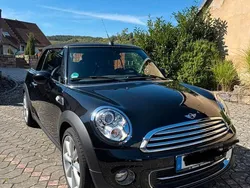 Schwarz Gebraucht 2015 Mini Cooper Kleinwagen | 10.000 € (Fairer Preis)