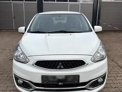 Weiß Gebraucht 2018 Mitsubishi Space Star Basis Kleinwagen | 7.790 € (Fairer Preis)