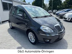 Blau Gebraucht 2008 Lancia Musa Van / Kleinbus | 2.990 € (Guter Preis)