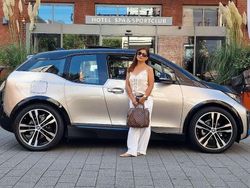 Kaschmirsilber / akz. bmw blau Gebraucht 2021 BMW i3 Sport Line Kleinwagen | 27.870 €