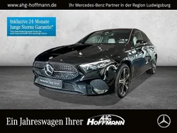 Schwarz Gebraucht 2024 Mercedes A250 Night Limousine | 35.925 € (Teuer)