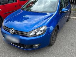 Blau Gebraucht 2011 VW Golf VI Highline Limousine | 7.400 € (Teuer)