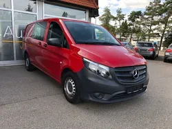 Rot Gebraucht 2017 Mercedes Vito Van / Kleinbus | 16.990 € (Guter Preis)