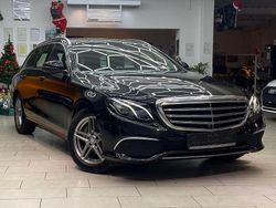 Schwarz Gebraucht 2016 Mercedes E220 Exclusive Limousine | 23.900 € (Fairer Preis)