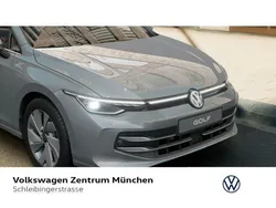 Grau Neu 2025 VW Golf VIII Style Limousine | 41.215 €