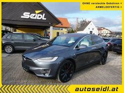 Grau Gebraucht 2018 Tesla Model X SUV | 30.900 € (Fairer Preis)