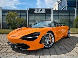 Orange Gebraucht 2023 McLaren 720S Cabrio | 269.990 €
