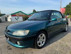 Grün Gebraucht 1997 Peugeot 306 Cabriolet Cabrio | 2.000 € (Fairer Preis)