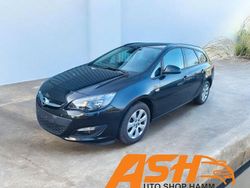 Schwarz Gebraucht 2015 Opel Astra Style Kombi | 6.899 € (Fairer Preis)