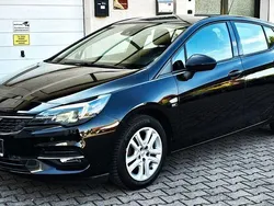Schwarz Gebraucht 2020 Opel Astra Limousine | 10.800 € (Fairer Preis)