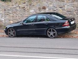 Schwarz Gebraucht 2003 Mercedes C180 AMG Limousine | 2.950 €