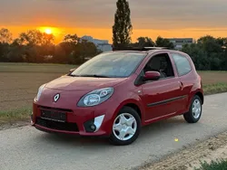 Rot Gebraucht 2010 Renault Twingo Kleinwagen | 4.999 € (Fairer Preis)