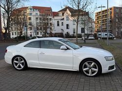 Weiß Gebraucht 2009 Audi A5 S-Line Coupé | 6.390 € (Fairer Preis)